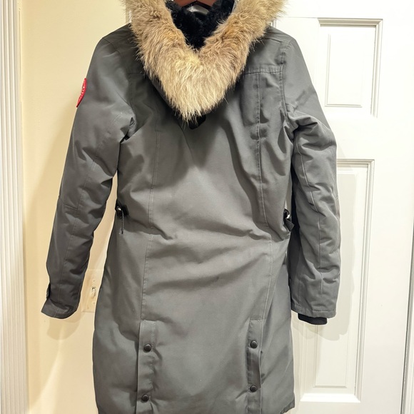 Canada Goose Gray Puffer Jacket - Picture 2 of 10